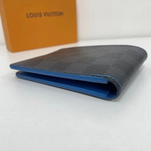 Louis Vuitton Dollar Sized Wallet (3 sides)